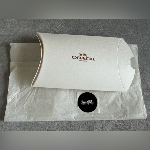 Coach Red Leather Wristlet - Picture 5 of 5